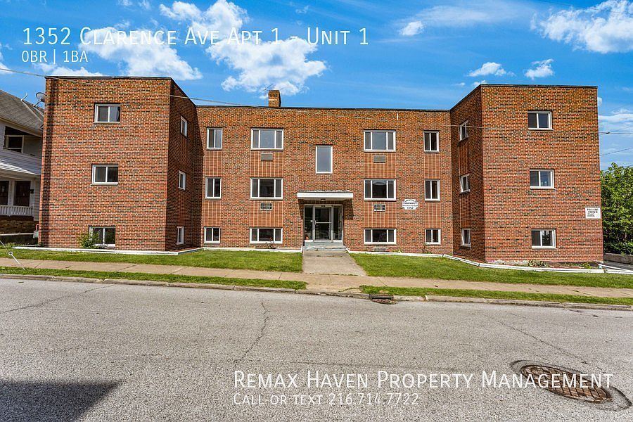 1352 Clarence Ave APT 1, Lakewood, OH 44107