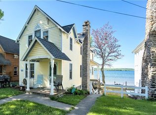 12590 Campbells Point Dr, Sackets Harbor, NY 13685