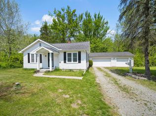 2488 Laberdee Rd, Adrian, MI 49221