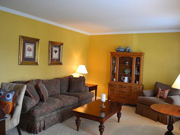 4th image of 5696 Terre Prince Ct