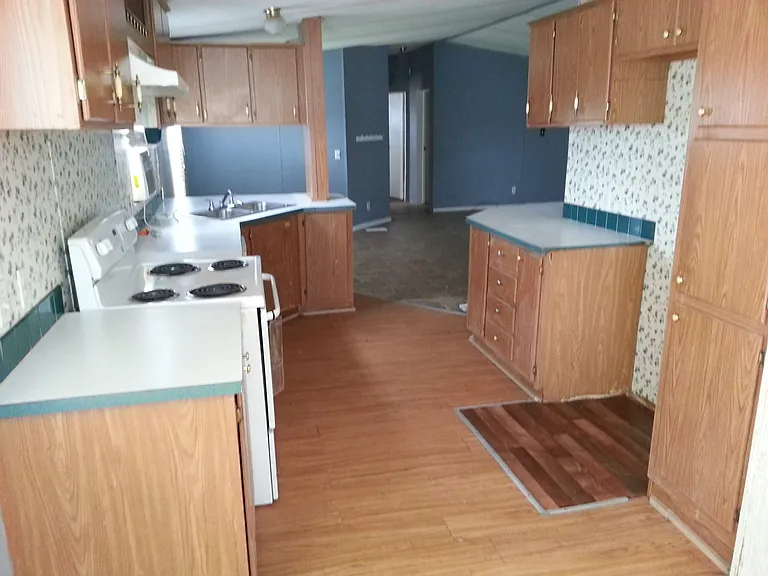 20322 Mountaindale Dr — Photo 27