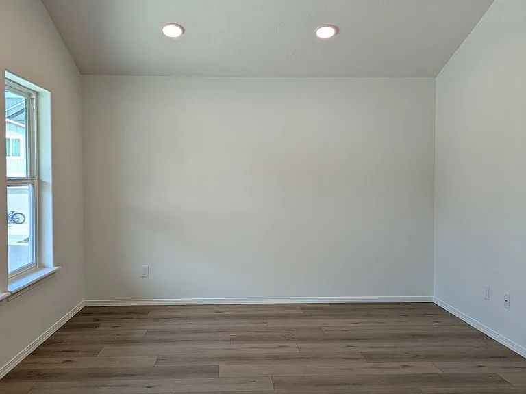 3663 S Penn Pl — Photo 2