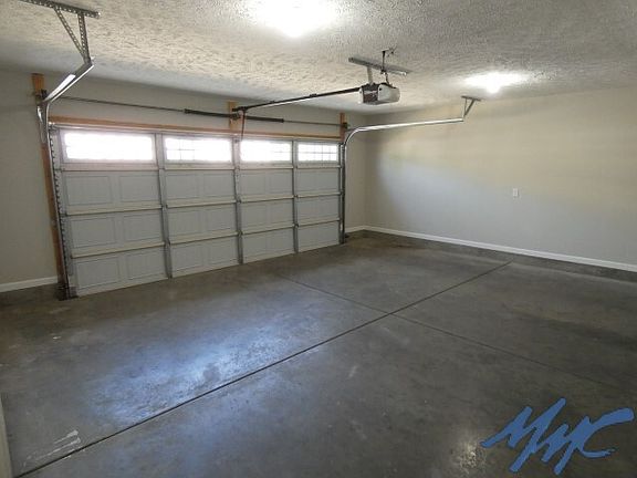 5th image of 4117 Giacomo Dr