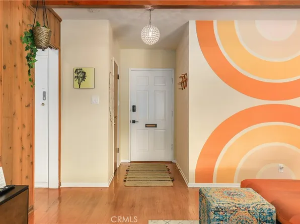 7101 Whitaker Ave, Van Nuys, CA 91406