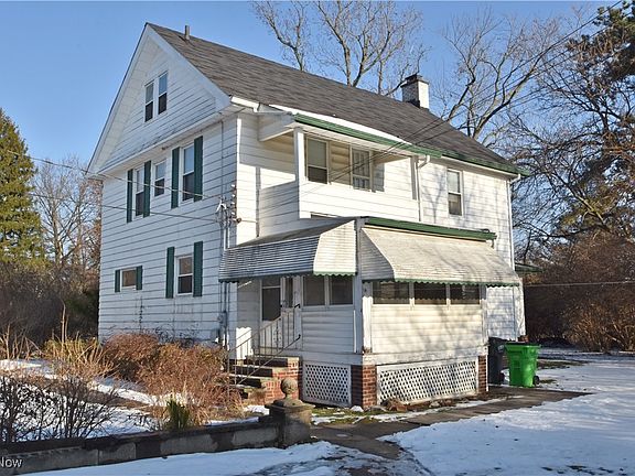 3rd image of 4350 East Blvd