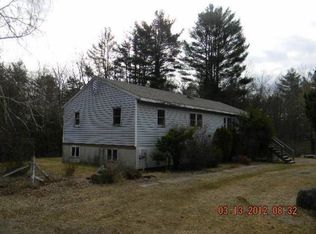 94 Scruton Pond Rd, Barrington, NH 03825