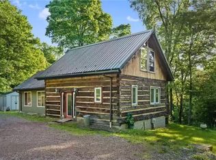 455 Taylor Rd, Confluence, PA 15424