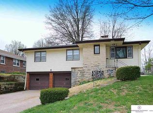 2128 S 49th Ave, Omaha, NE 68106