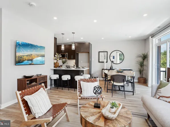 943 Riverplace Dr #43M, Conshohocken, PA 19428