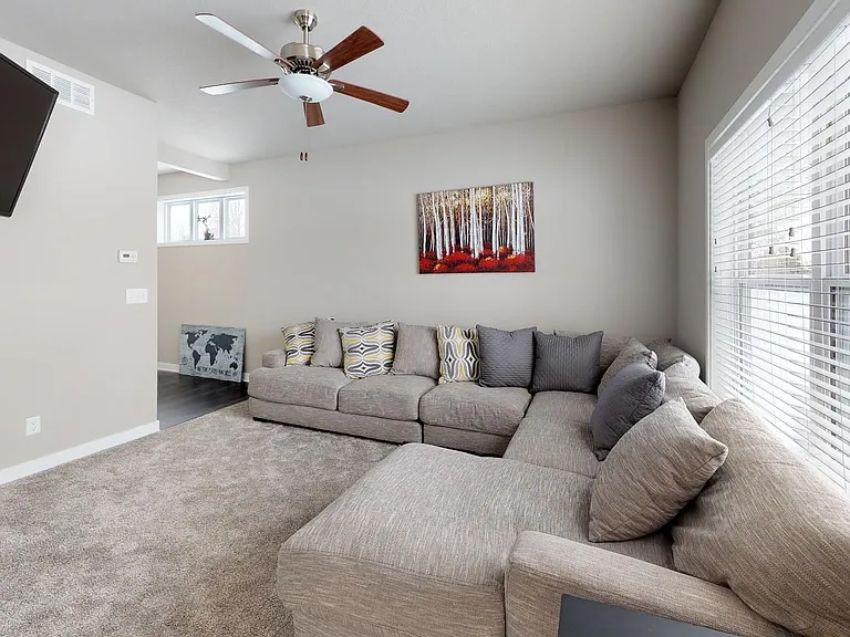 2866 NW Penny Ln — Photo 4