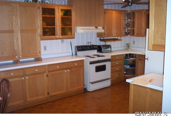 5th image of 6 Bradford Cir