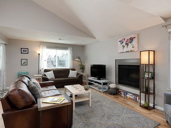 4th image of 6545 E Arizona Ave APT 3
