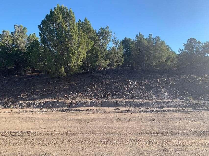 1st image of 17934 W Granite Ln