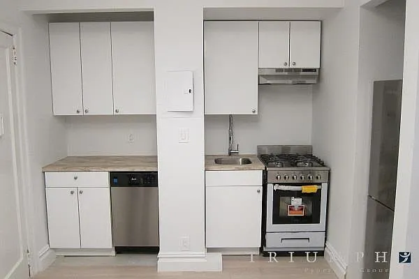 Rented by Triumph Property Group | media 15