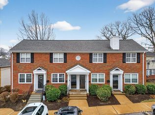 1518 Swallow Dr, Saint Louis, MO 63144