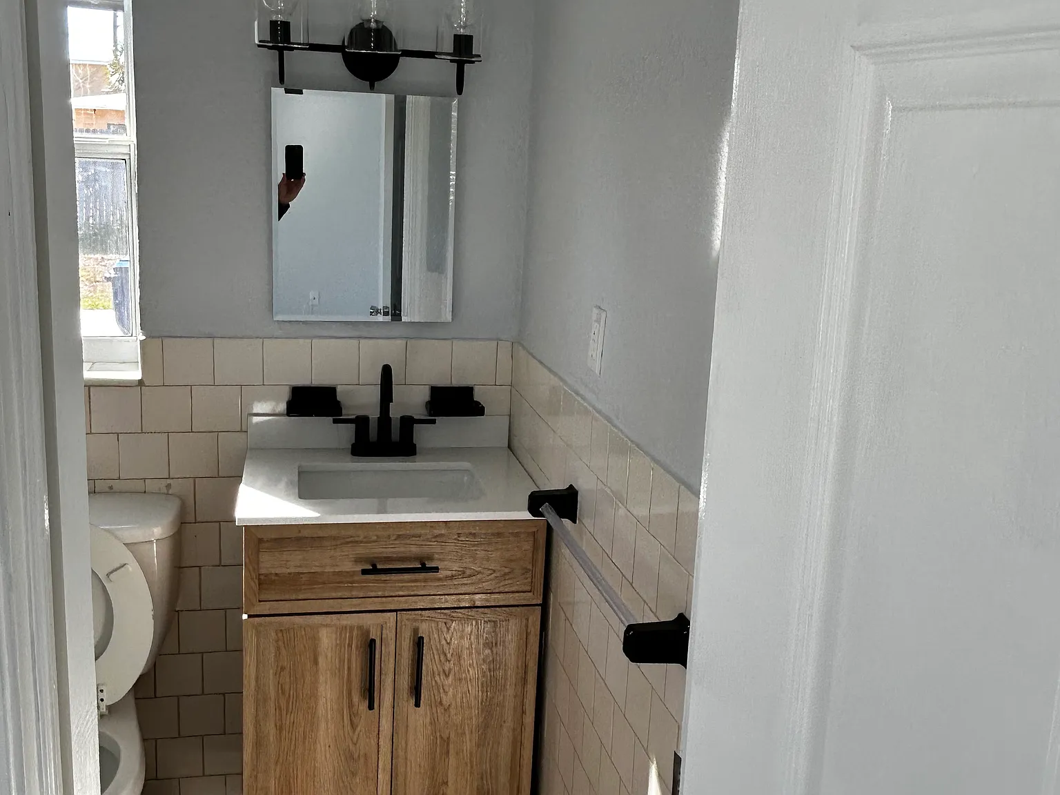 1 bed, 600 sqft, $1,600 — Photo 3