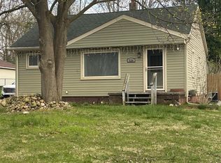 526 E Glass Rd, Ortonville, MI 48462