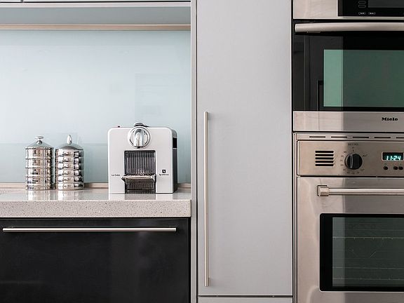 4th image of 3 Sheridan Sq APT 5H