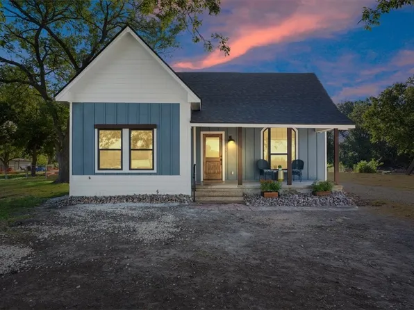 1006 S Old Robinson Rd, Waco, TX 76706