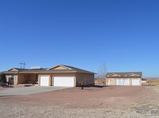 411 E Mountainside Dr, Pueblo West, CO 81007
