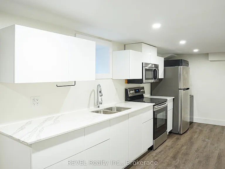50 Pelham Rd #LOWER — Photo 17