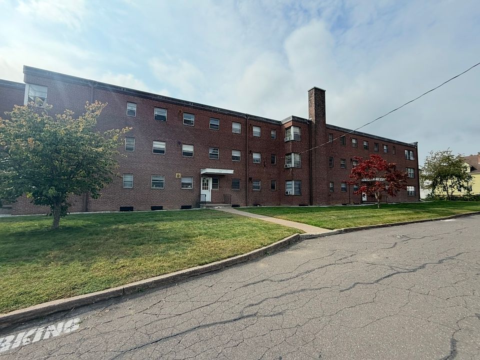 1st image of 579 Center St APT B5
