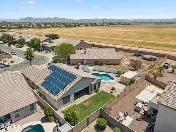 629 W DESERT VALLEY Drive, San Tan Valley, AZ 85143