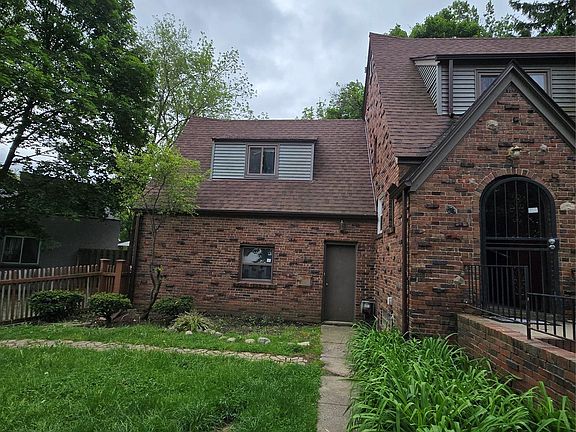 2nd image of 135 Wenonah Dr