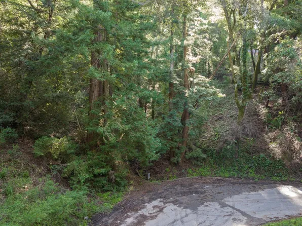 12 Lake Ln, Felton, CA 95018