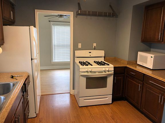 4th image of 3508 Nanz Ave