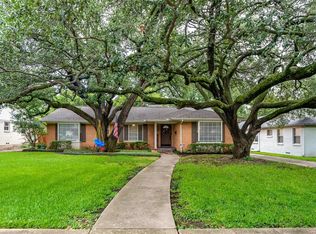 3604 Waldorf Dr, Dallas, TX 75229