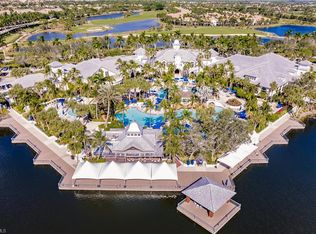 3157 Aviamar Cir APT 102, Naples, FL 34114