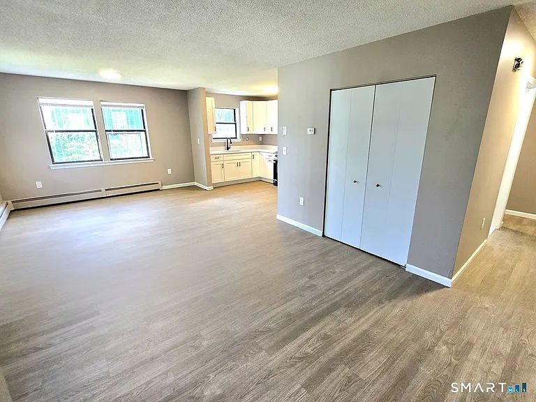 272 Bellevue St — Photo 3