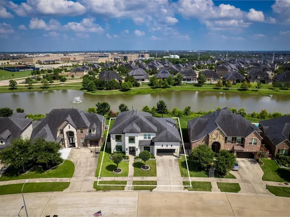 28219 Enchanted Shores Ln, Fulshear, TX 77441