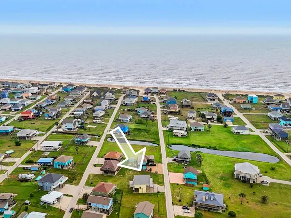 940 Gregory, Crystal Beach, TX 77650