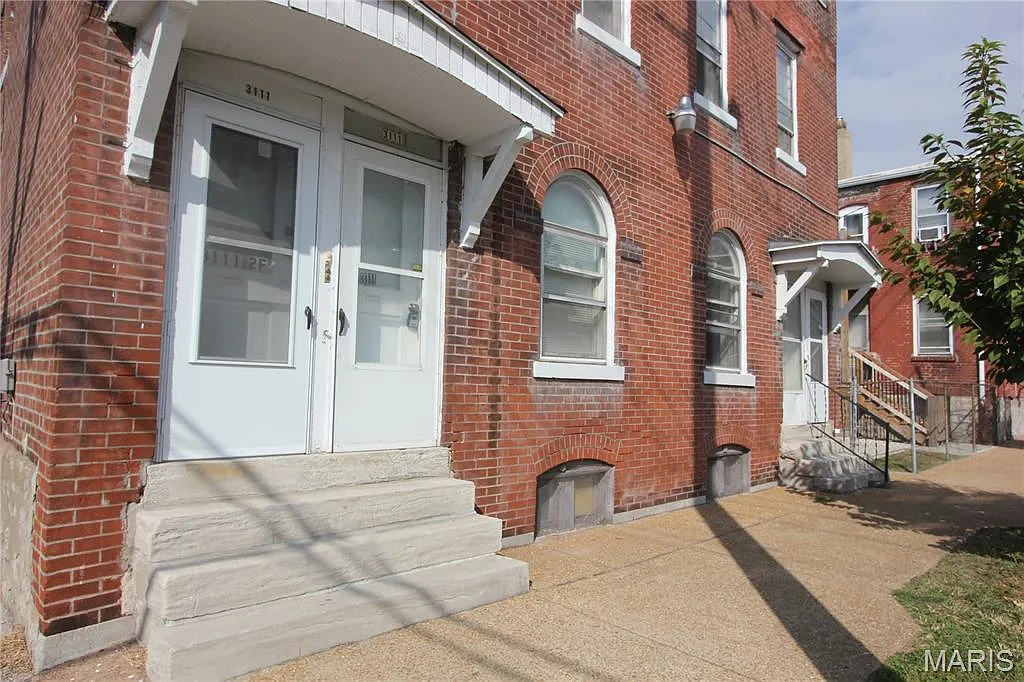 Building Photo - 3111 Arkansas Ave #1