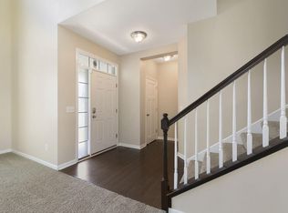 1772 Cottongrass Ct, Chanhassen, MN 55317