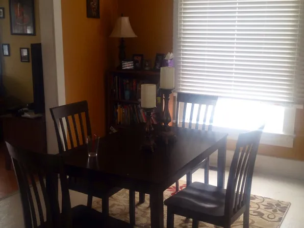 77 S Main St, Croton, OH 43013