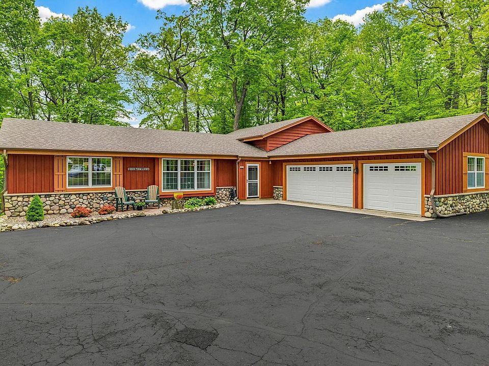 1st image of 1820 Candlewood LANE