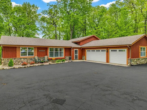 1820 Candlewood LANE, Richfield, WI 53076