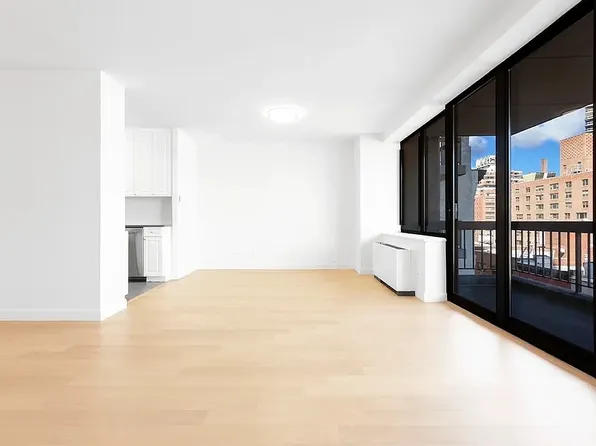 245 E 58th St APT 7B, New York, NY 10022