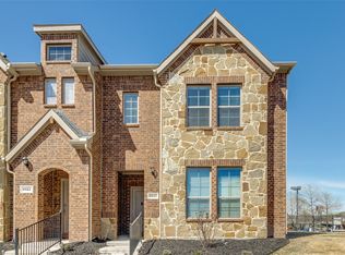 2017 Crooked Bow Dr, Mesquite, TX 75149