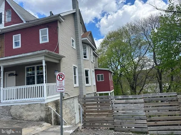 91 Patterson St, Tamaqua, PA 18252