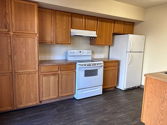 2nd image of 1309 S Ivy St APT 101