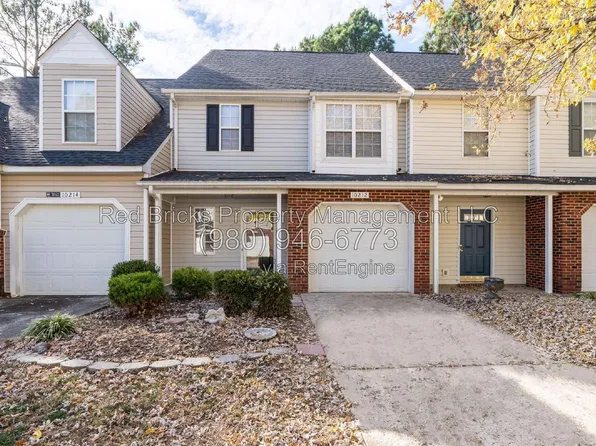 10212 University Park Ln, Charlotte, NC 28213