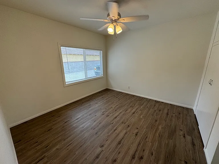 2014 N Parish Pl #2018 — Photo 9