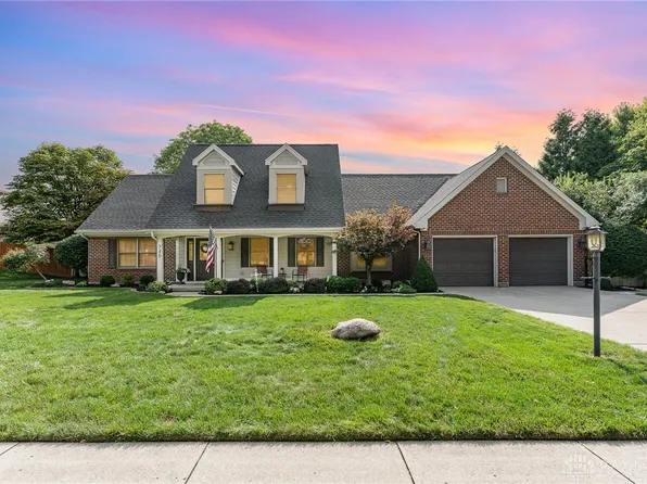 740 Larkspur Dr, Tipp City, OH 45371