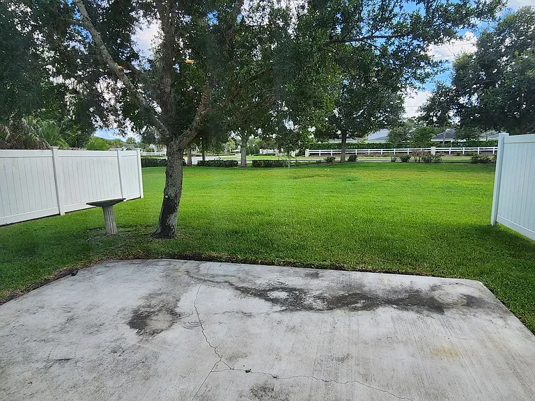 1978 Yellowfin Dr — Photo 14