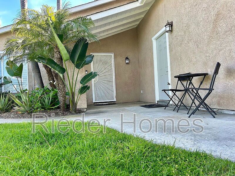 1st image of 4435 Summer Dr #3
