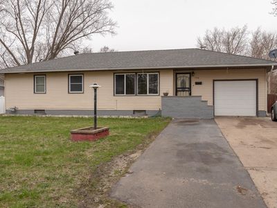 7916 Noid Dr, Minneapolis, MN, 55428